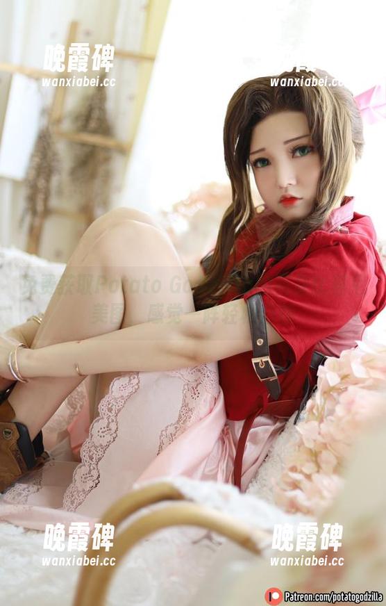 免费获取Potato Godzilla的花朵比基尼美图，感觉一阵轻松启程